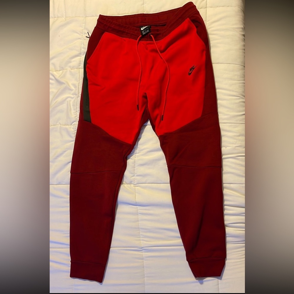 Nike tech fleece
